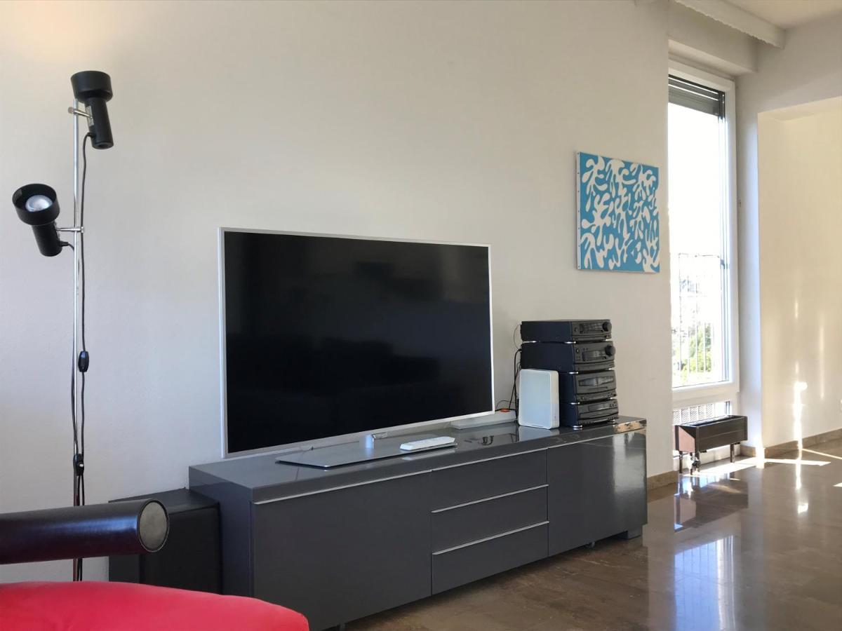 Lichtdurchflutete Ferienwohnung Mit Panorama-Sicht Und Schwimmbad/Sauna Muralto Eksteriør bilde